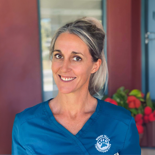 Dr-Karen-Hanlon-–-Veterinarian